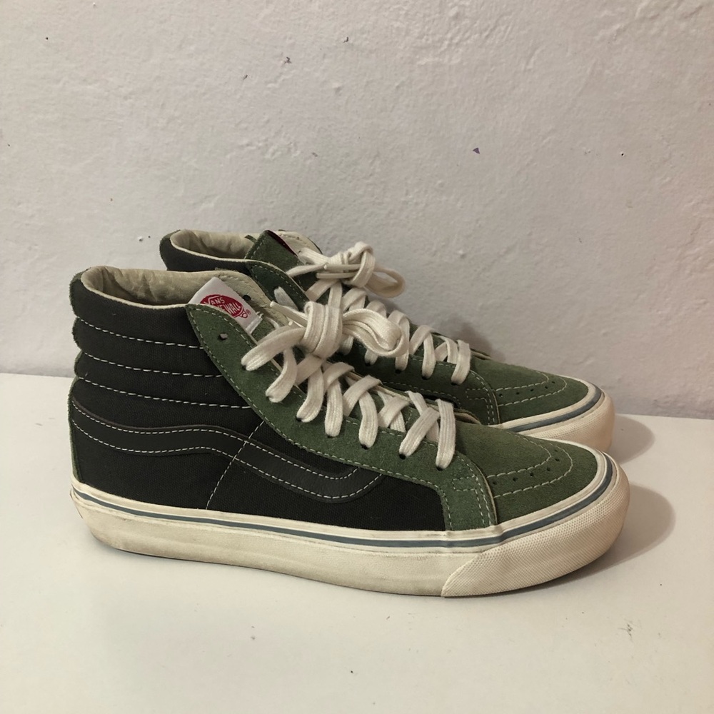 green/brown hi-top skate vans